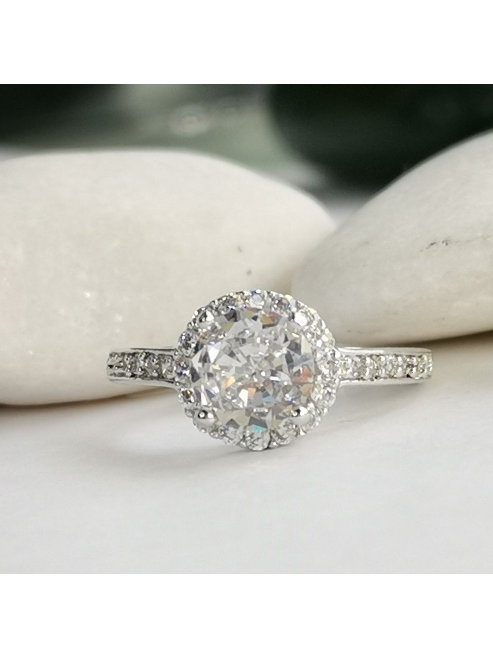 CZ Brilliant Cut ring In 14k White Gold size 6 engagement cocktail style 🆕